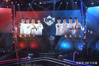 dnf公益服回归活动详解，9天能拿全两件超界，一本纯净增幅书！310